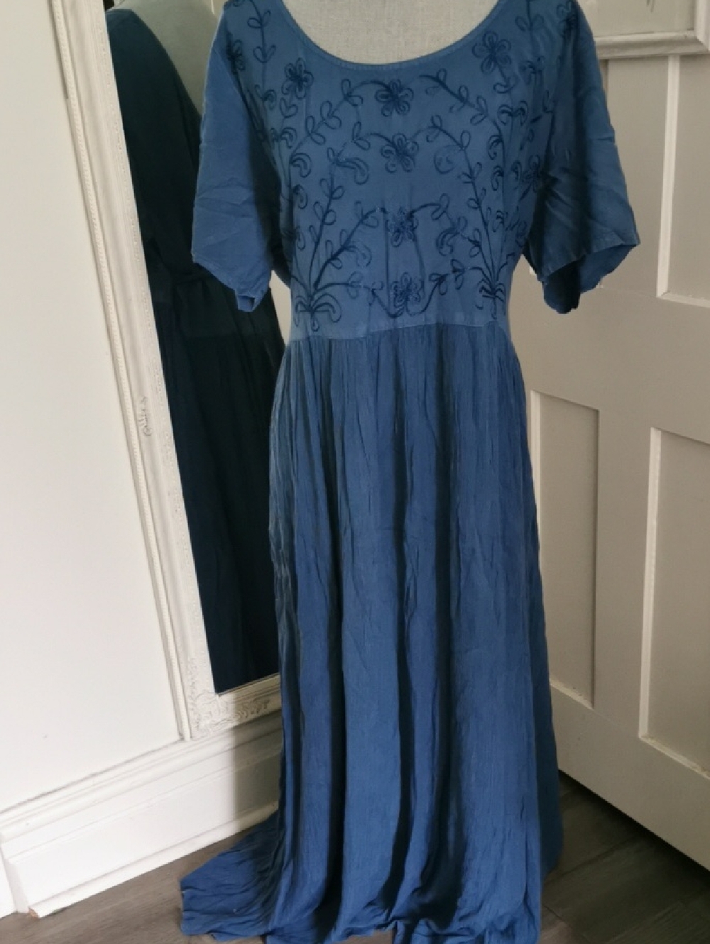 Carroll Reed Cottagecore Summergirl  90sBoho Floral Embroidered Maxi Dress.  1X